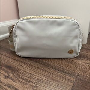 Limited Edition Lululemon Everywhere Belt Bag 1L